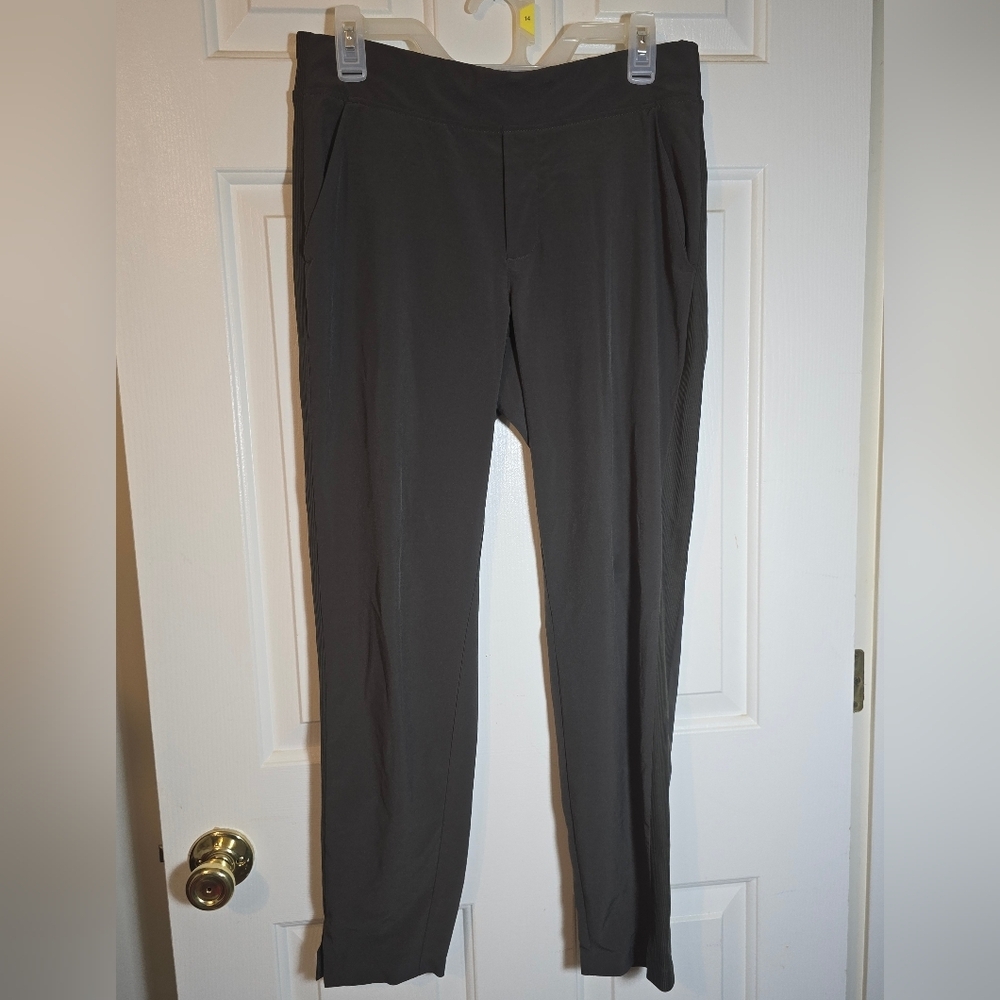 Atheleta Brooklyn Mid Rise Ankle Pant Forest Size 6